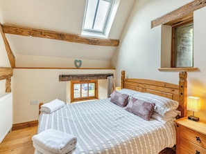 4 bedrooms, free WiFi