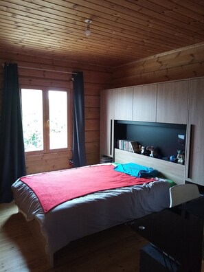 4 chambres, Wi-Fi, draps fournis