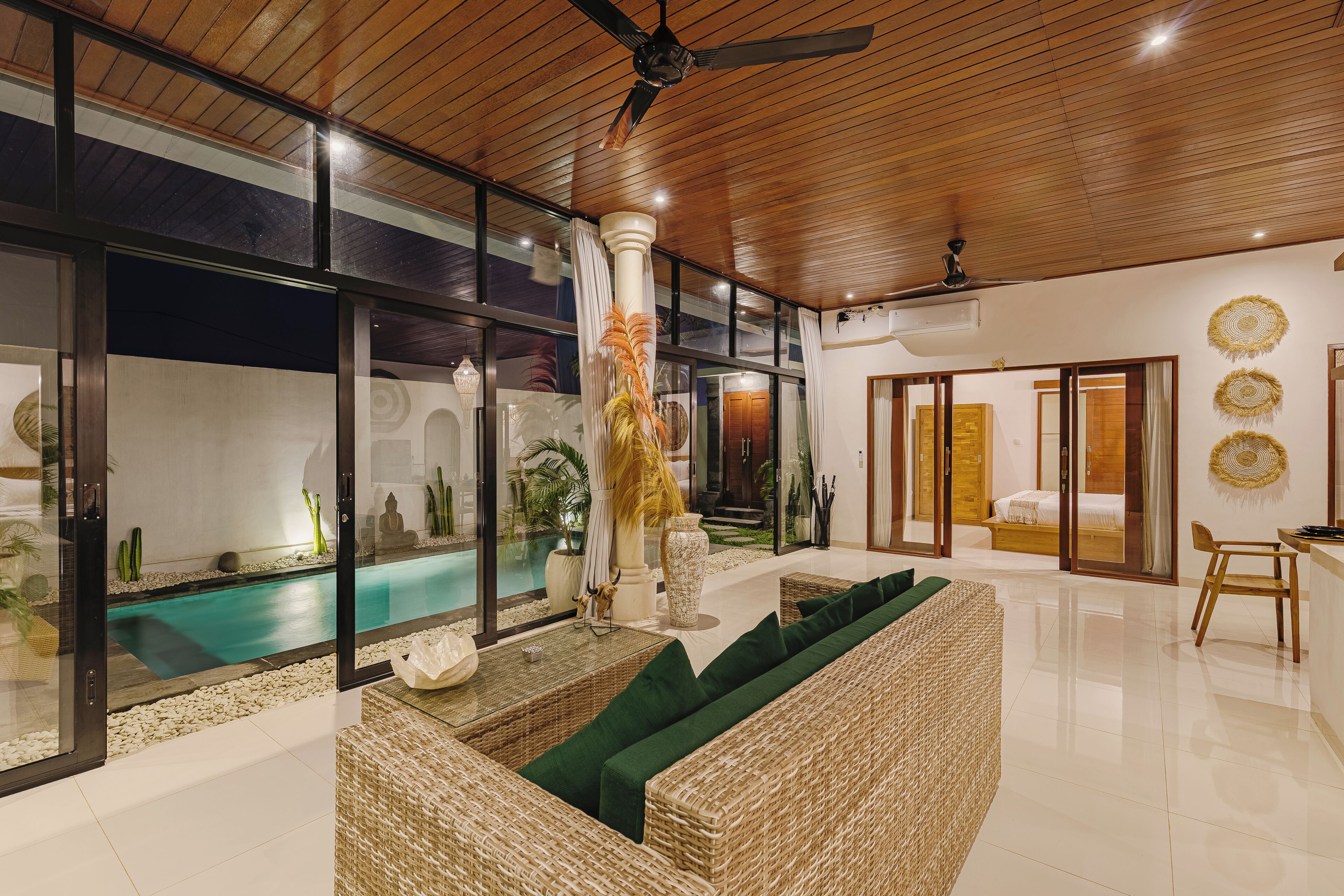 Classic Villa | Living room