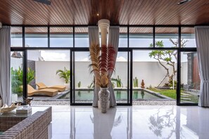 Classic Villa | Living area - Arizona Villa by Betterplace (Cemagi)