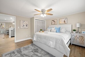 3 bedrooms, iron/ironing board, free WiFi, bed sheets