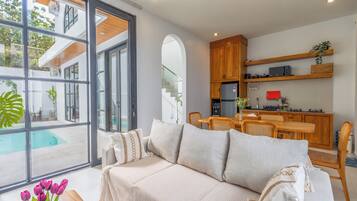 Comfort Villa | Living room