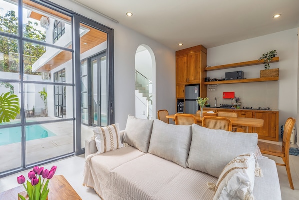 Comfort Villa | Living room