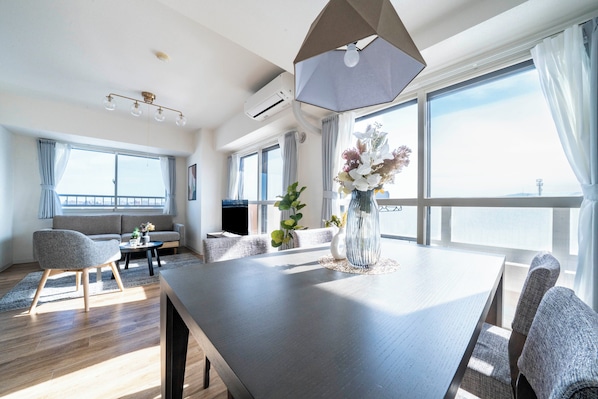 Essbereich im Zimmer