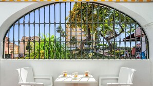Outdoor dining - Pueblo Quinta by Interhome (Benalmádena Costa)