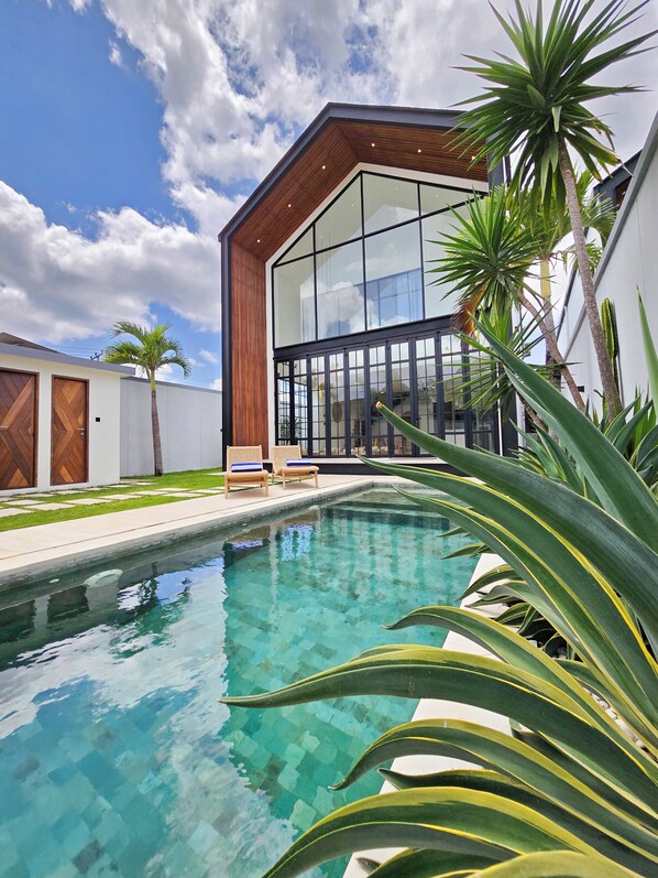 Vila, vista para a piscina | Piscina particular