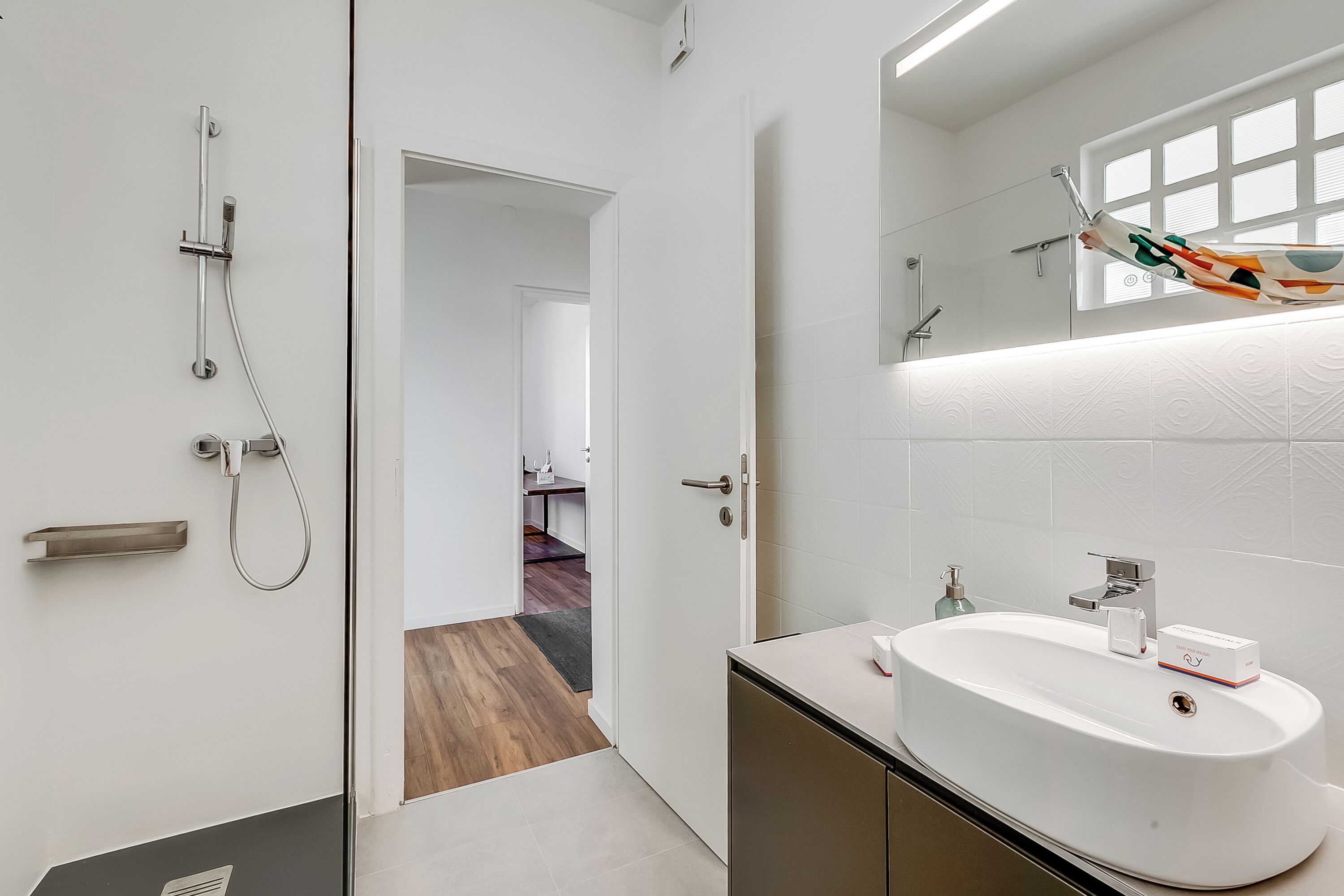 Standard Apartment, Multiple Bedrooms (Elegant Apartment) | Bathroom | Shower, hair dryer, towels, soap