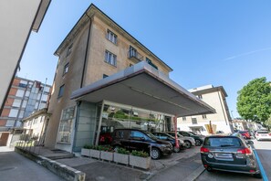 Exterior - Elegant Apartment (Lugano)