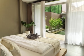 Villa Deluxe, 3 chambres, vue piscine | Fer et planche à repasser, Wi-Fi gratuit, draps fournis