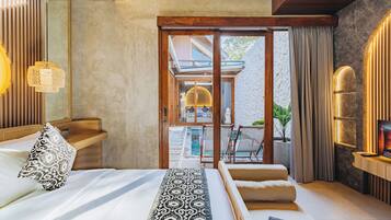 Villa exclusiva | Caja de seguridad en la habitación y escritorio