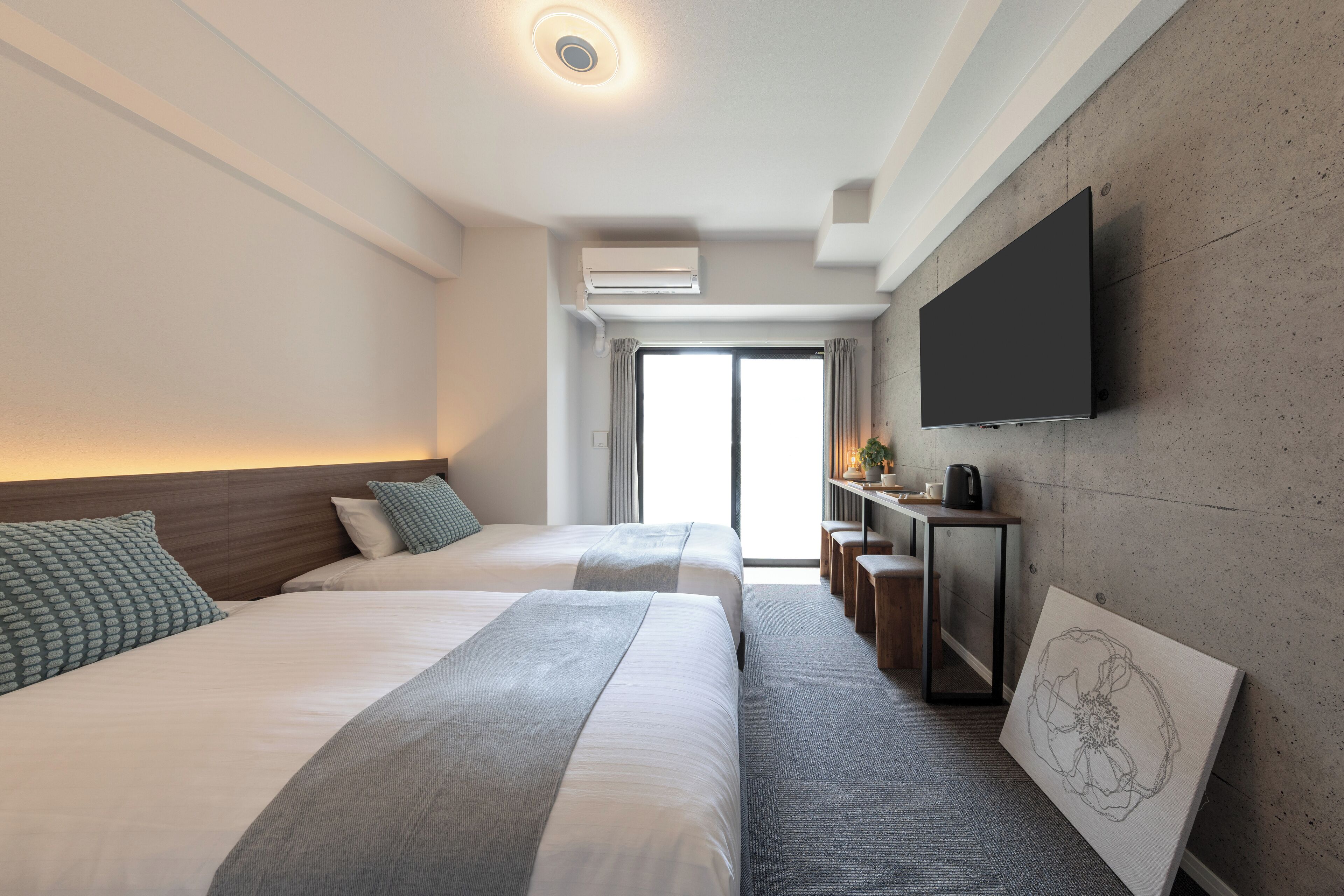 Standard Twin Room, Non Smoking (202) | Blackout drapes, iron/ironing board, free WiFi, bed sheets