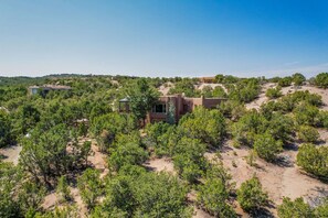 Exterior - Ski Discounts! Luxury Home with Incredible Mountain Views (Santa Fe)