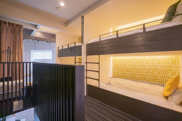 Comfort Duplex, Non Smoking, Balcony | Blackout drapes, free WiFi, bed sheets