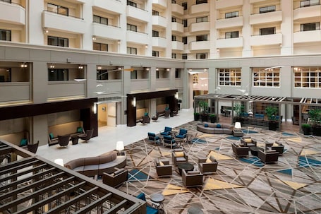 Interior. Pet-Friendly Room with Fitness Center Close to Fairfax Museum & Visitor Center