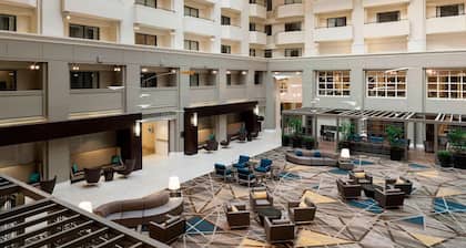 Pet-Friendly Room with Fitness Center Close to Fairfax Museum & Visitor Center