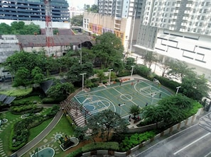 Condo, 1 Bedroom, Smoking, Balcony | Sport court