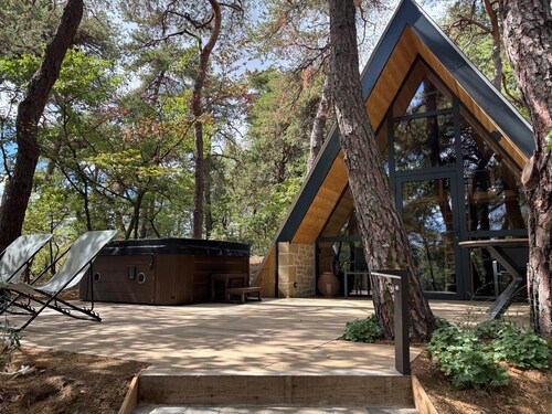 CollinéA Chalet "CanopéA" 28 m² Private SPA