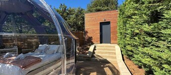 CollinéA La Bulle StelléA Sleep under the stars!