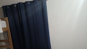 Unclassified image, 5 of 9, button - Stay Near Playa Spratt! 2BR Sleeps 8 Wi-fi AC (San Andrés)