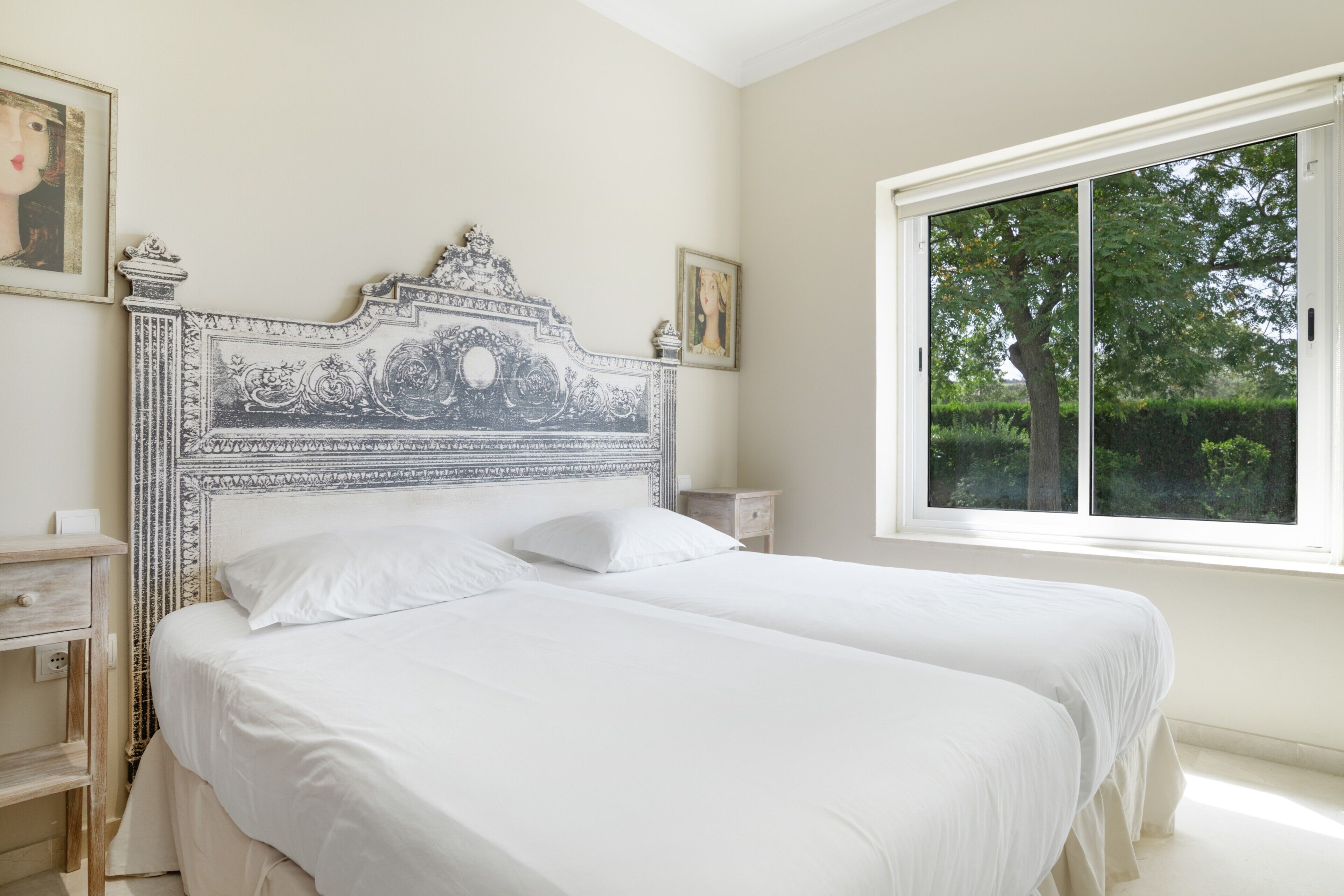 4 dormitorios, tabla de planchar con plancha, wifi gratis y ropa de cama