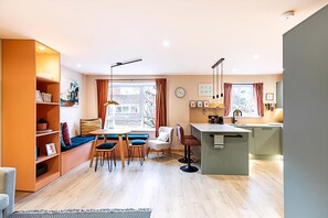 Lejlighed (Bright 2-Bed Home Near Putney Riversi) | Stue | Tv