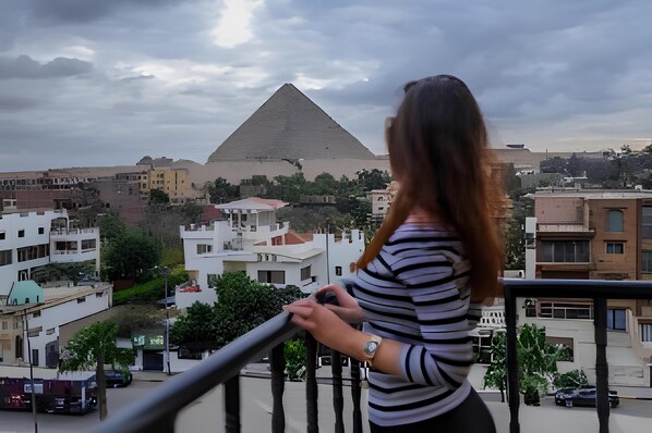 Exterior - Aura Inn Tiba Pyramids Hotel (Giza)