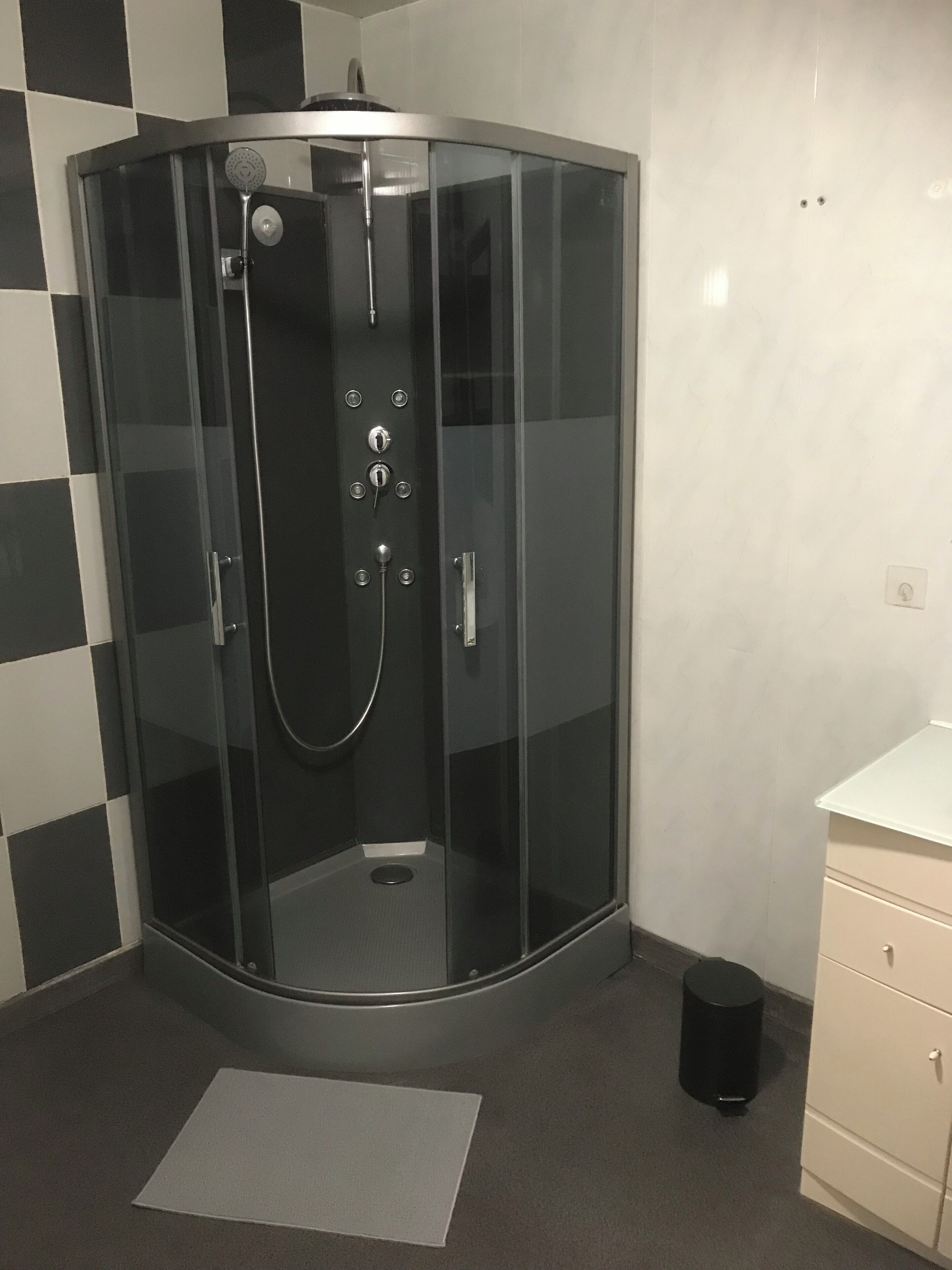 Handdoeken, toiletpapier