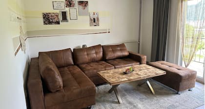 Apartment by Lake Ossiach with Mountain Views