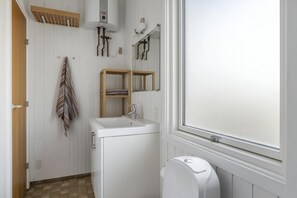 Douche, séchoir à cheveux