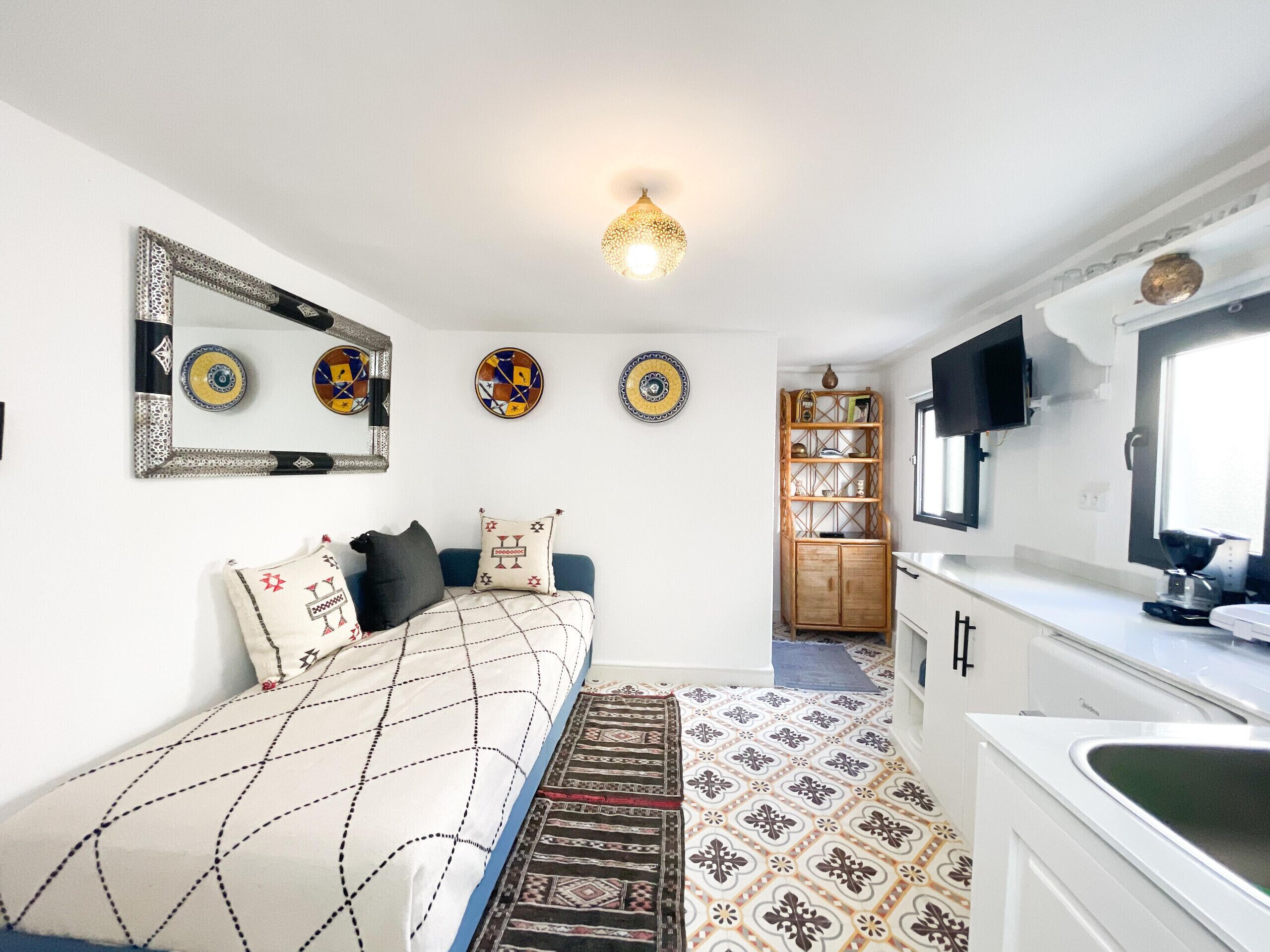 Ferros/tábuas de passar roupa, Wi-Fi de cortesia, roupa de cama