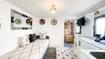 Ferros/tábuas de passar roupa, Wi-Fi de cortesia, roupa de cama