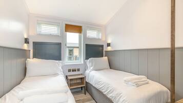 3 bedrooms
