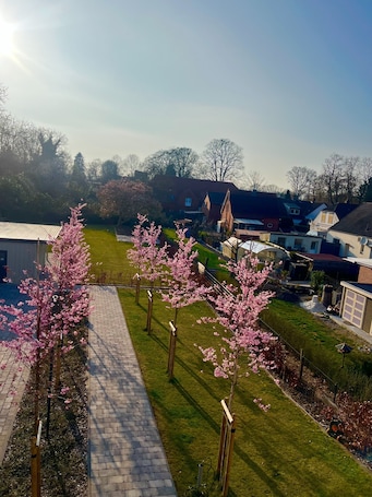 Property grounds. Apartment 'Rheiderland' with Shared Garden and Wi-Fi