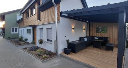 Chalet 'Milena' mit gemeinsamer Terrasse, Gemeinschaftsgarten und Wi-Fi
