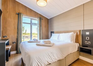 5 bedrooms, free WiFi