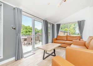 Living area - 1 bedroom accommodation in Caerwys (Caerwys)