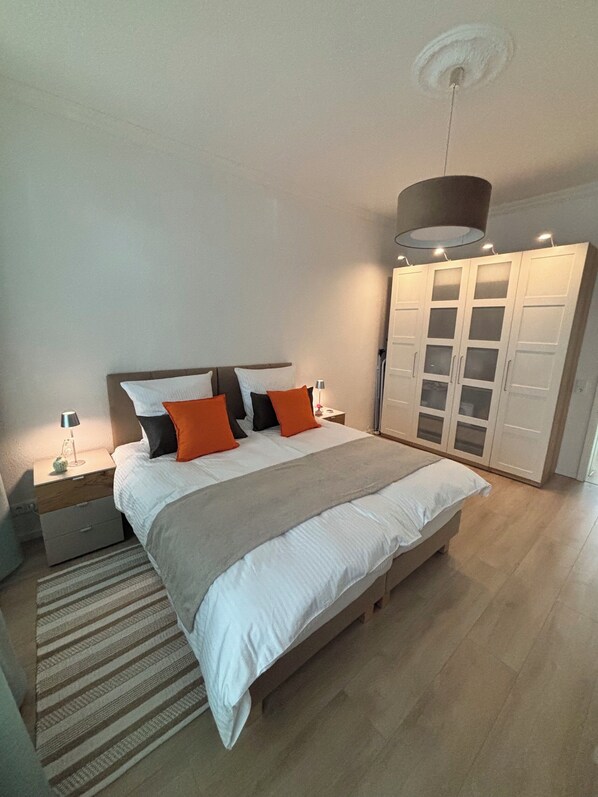 1 bedroom, free WiFi, bed sheets