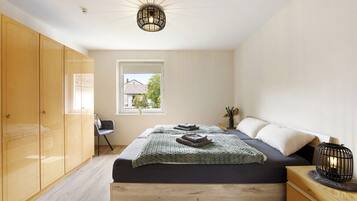 4 Schlafzimmer, kostenloses WLAN, Bettwäsche