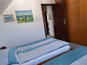 1 bedroom, iron/ironing board, free WiFi, bed sheets