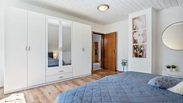 1 Schlafzimmer, Bügeleisen/Bügelbrett, kostenloses WLAN, Bettwäsche