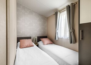 3 bedrooms - Our Teasel range is your ideal haven for a memorable family holiday. (Talacre, Holywell)