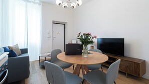 Interior - Italianway - Cialdini 85 (Milan)