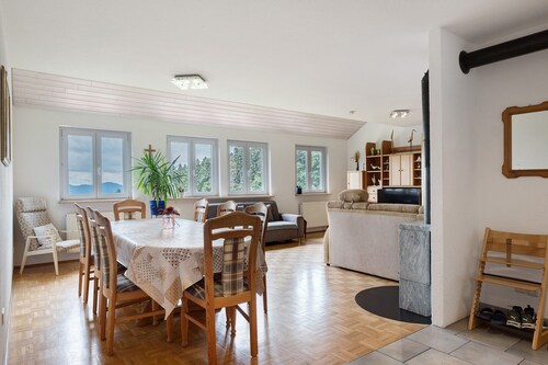 Appartement "Faller" avec vue sur les montagnes, jardin privé et Wi-Fi