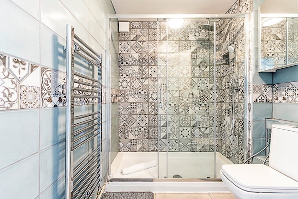 Apartment (Quiet and cosy 2-bed in Wimbledon) | Badezimmer
