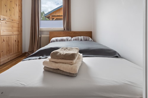 Ferienwohnung 'Immenhof' mit privater Terrasse, privatem Garten und Wi-Fi