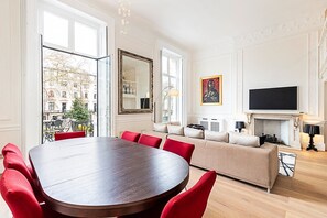 Apartment (Central London Chic Townhouse) | Living room