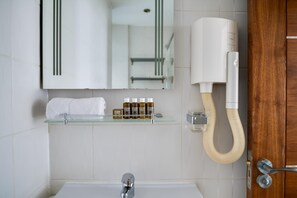 公寓 (Lovely Charing Cross Apartment) | 浴室