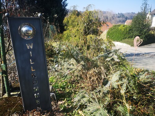 Apartment 'Eckert' with Shared Garden, Balcony and Wi-Fi