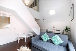 Apartment (Cosy Camden Retreat Near Markets & Tu) | Living room