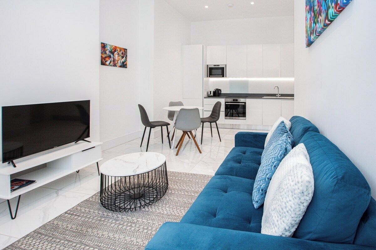 Apartment (Stylish Harley Street Apartment) | Living room